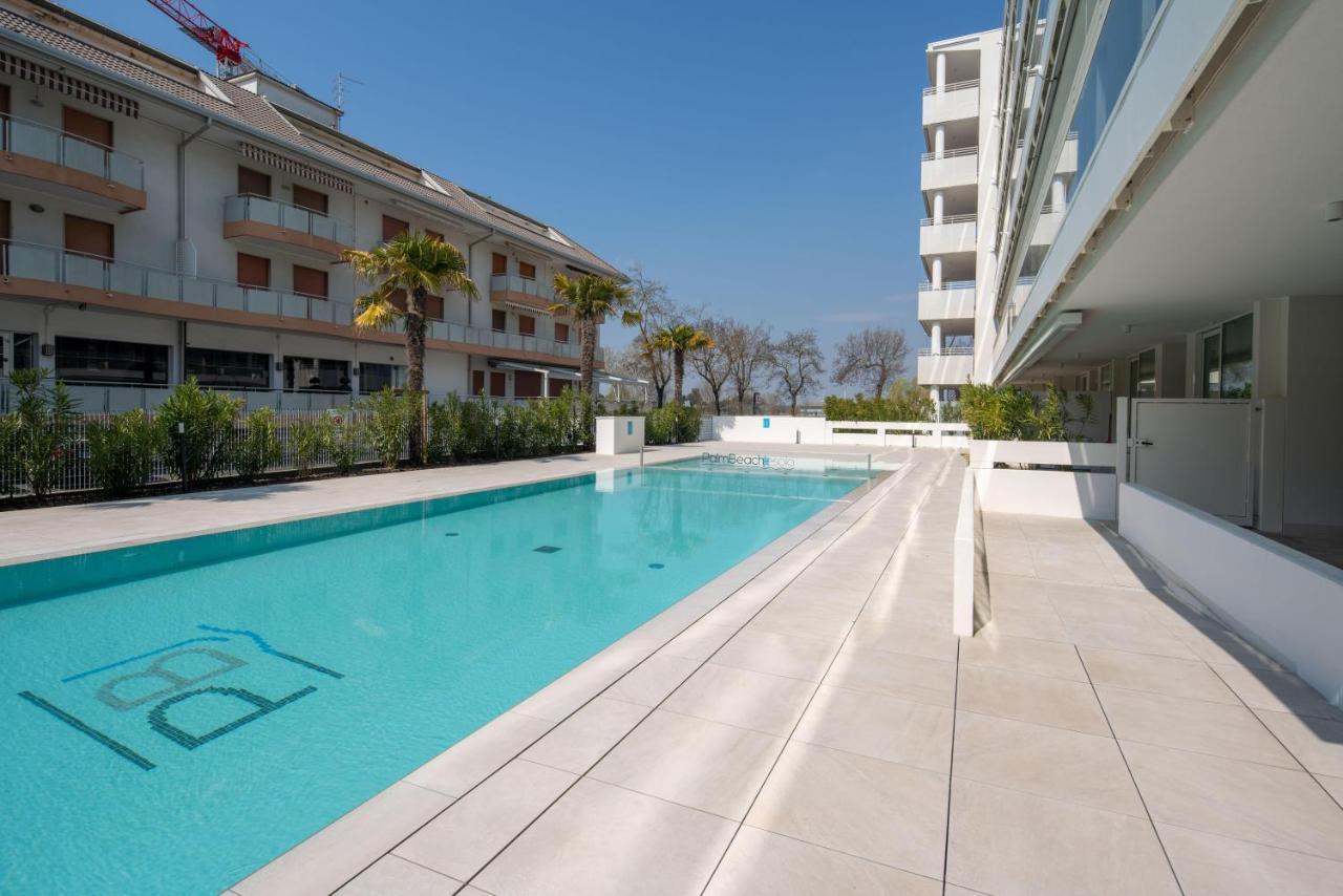 Palm Beach Jesolo Luaran gambar